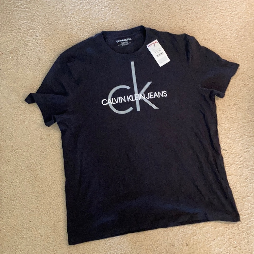 Calvin Klein T-shirt